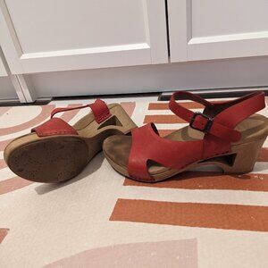 Dansko Red Tan Sandals with Comfortable Wedge Heel